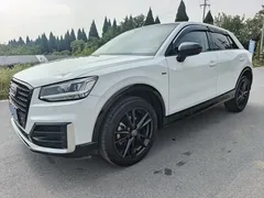 2020 Audi Q2L 35 TFSI Progressive Dynamic, белый — фото 2