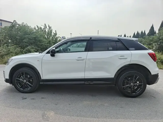 2020 Audi Q2L 35 TFSI Progressive Dynamic