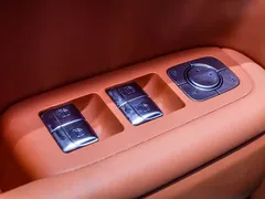 2025 Li Auto L9 Smart Refresh, чёрный — фото 10