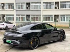2025 Xiaomi SU7 Ultra Ultra, чёрный — фото 4