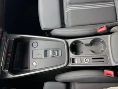 2023 Audi A3L Limousine 35 TFSI Fashion Sport, зелёный — фото 8