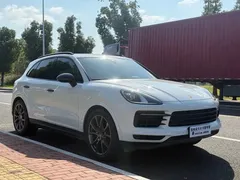 2022 Porsche Cayenne 3.0T Platinum, белый — фото 3