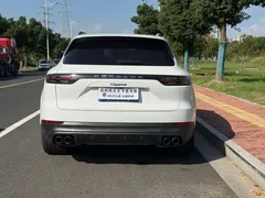 2022 Porsche Cayenne 3.0T Platinum, белый — фото 5