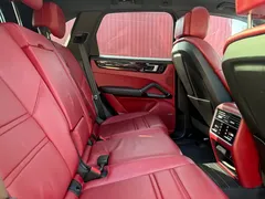 2022 Porsche Cayenne 3.0T Platinum, белый — фото 10