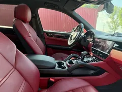 2022 Porsche Cayenne 3.0T Platinum, белый — фото 11