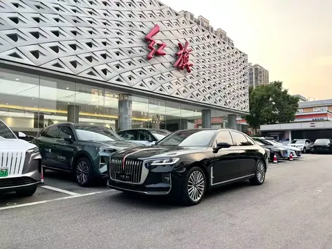 2023 Hongqi H9 2.0T