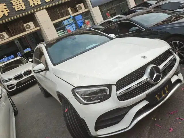 2022 Mercedes-Benz GLC 260 L 4MATIC Sport