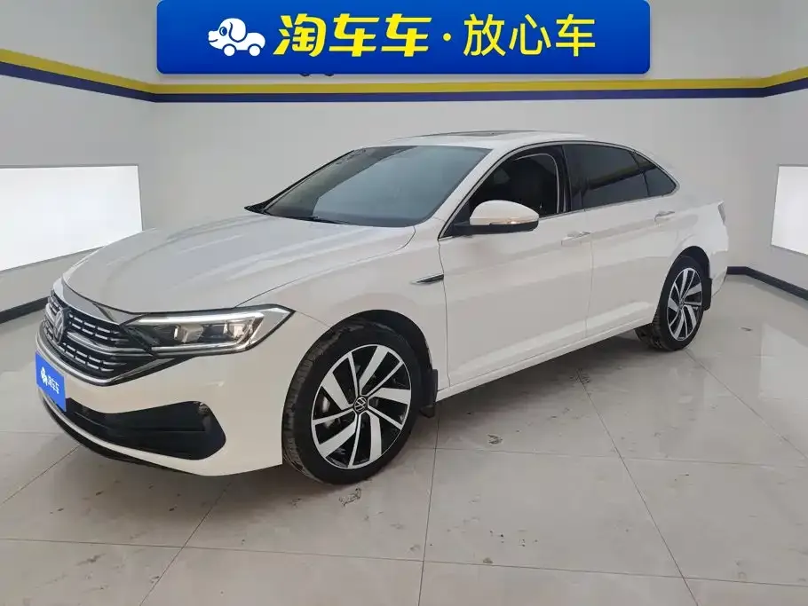 2023 Volkswagen Sagitar 300TSI DSG