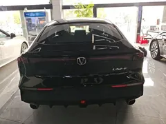 2022 Changan UNI-V 1.5T Premium, чёрный — фото 6