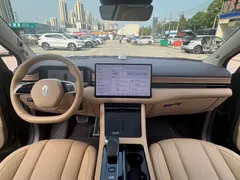 2024 Aito M7 1.5T RWD Plus 5-seat, синий — фото 6
