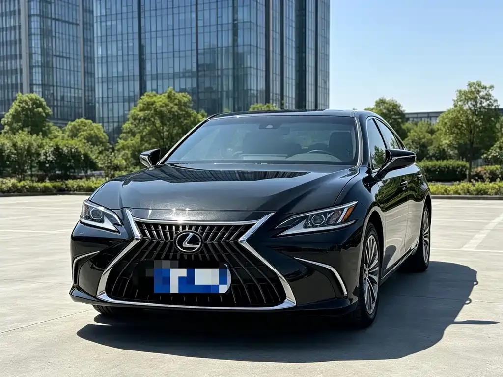 2023 Lexus ES 200 Excellence