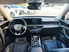 2022 Hongqi HS5 2.0T 4WD — фото 7