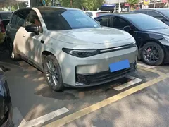 2024 Leapmotor C10 530 Smart — фото 3
