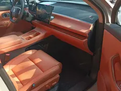 2024 Leapmotor C10 530 Smart — фото 9