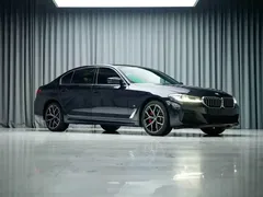 2021 BMW 5 Series 530Li Premium M Sport Package, чёрный — фото 4