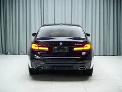 2021 BMW 5 Series 530Li Premium M Sport Package, чёрный — фото 8
