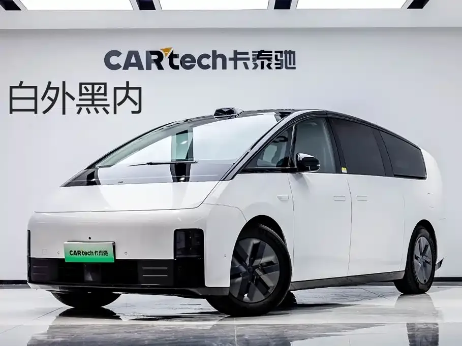 2024 Li Auto MEGA Ultra