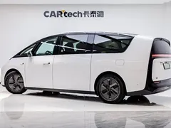 2024 Li Auto MEGA Ultra, белый — фото 39