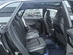 2021 Audi Q8 55 TFSI Sport, чёрный — фото 11
