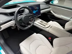 2024 Xiaomi SU7 4WD Long Range Advanced ADAS Max, синий — фото 10
