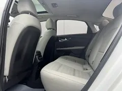 2023 Kia Cerato 1.5L CVT Luxury, белый — фото 8