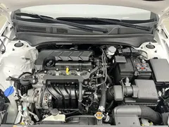 2023 Kia Cerato 1.5L CVT Luxury, белый — фото 17
