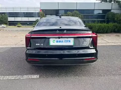 2025 Hongqi H5 PHEV 130, чёрный — фото 2
