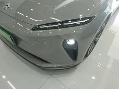 2024 Nio ET5T 75kWh Touring — фото 24