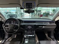 2024 Audi A8L 45 TFSI quattro Luxury, чёрный — фото 6