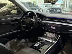 2024 Audi A8L 45 TFSI quattro Luxury, чёрный — фото 7