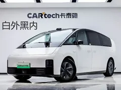 2024 Li Auto MEGA Ultra, белый — фото 2