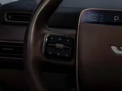 2024 Li Auto MEGA Ultra, белый — фото 29