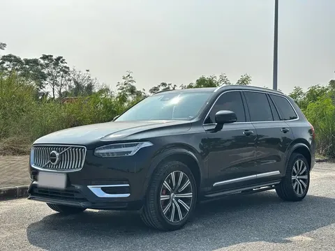 2023 Volvo XC90 7-seat