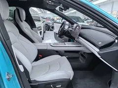 2024 Xiaomi SU7 4WD Long Range Advanced ADAS Max, синий — фото 12
