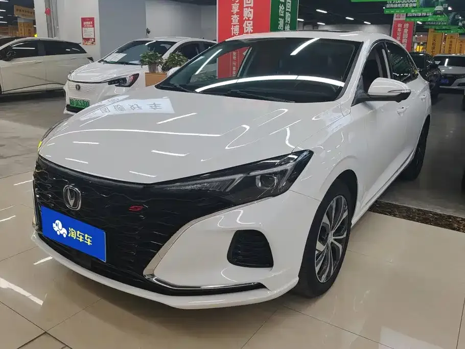 2021 Changan Eado PLUS Blue Whale NE 1.4T GDI DCT Flagship