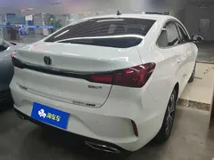 2021 Changan Eado PLUS Blue Whale NE 1.4T GDI DCT Flagship, белый — фото 3