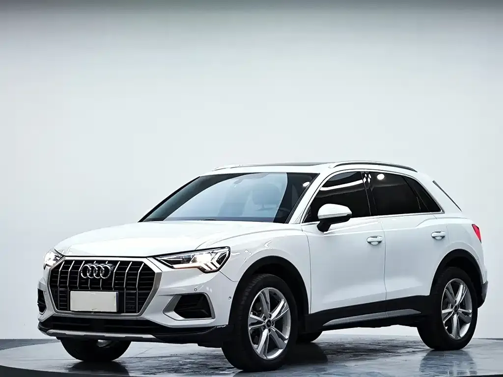 2022 Audi Q3 35 TFSI Fashion