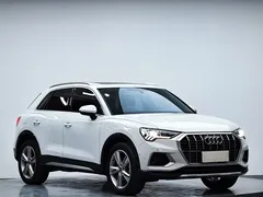 2022 Audi Q3 35 TFSI Fashion, белый — фото 3