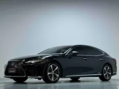2021 Lexus LS 500h Excellence, чёрный — фото 1