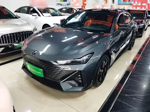 2022 Changan UNI-V 1.5T Premium