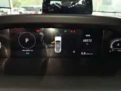 2022 Changan UNI-V 1.5T Premium — фото 12