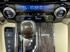 2021 Toyota Vellfire Hybrid 2.5L HV Premium, чёрный — фото 29