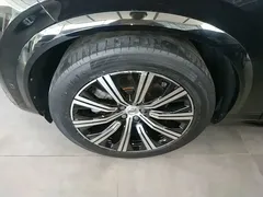2021 Volvo XC90 7 Seats, чёрный — фото 23