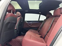 2023 BMW 5 Series 530Li Leading M Sport Package, белый — фото 10