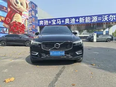 2021 Volvo XC60 4WD Luxury, чёрный — фото 2