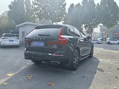 2021 Volvo XC60 4WD Luxury, чёрный — фото 11