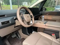 2025 Li Auto MEGA Home, белый — фото 4