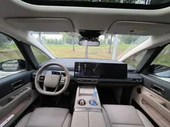 2025 Li Auto MEGA Home, белый — фото 7