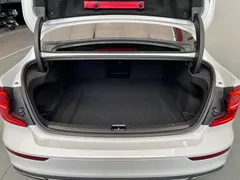 2022 Volvo S60 B4 Luxury, белый — фото 15