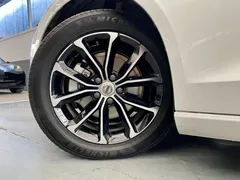 2022 Volvo S60 B4 Luxury, белый — фото 17